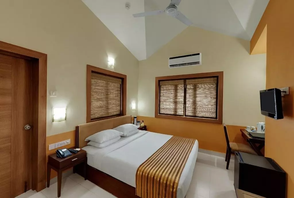 hotel sandalwood beach premier goa_shabavizparvaz_12.jpg